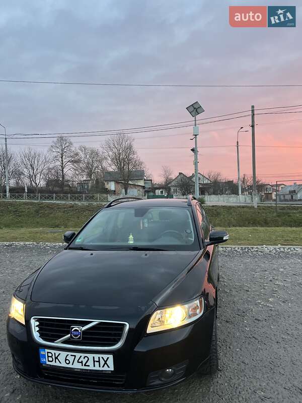 2007 volvo v50
