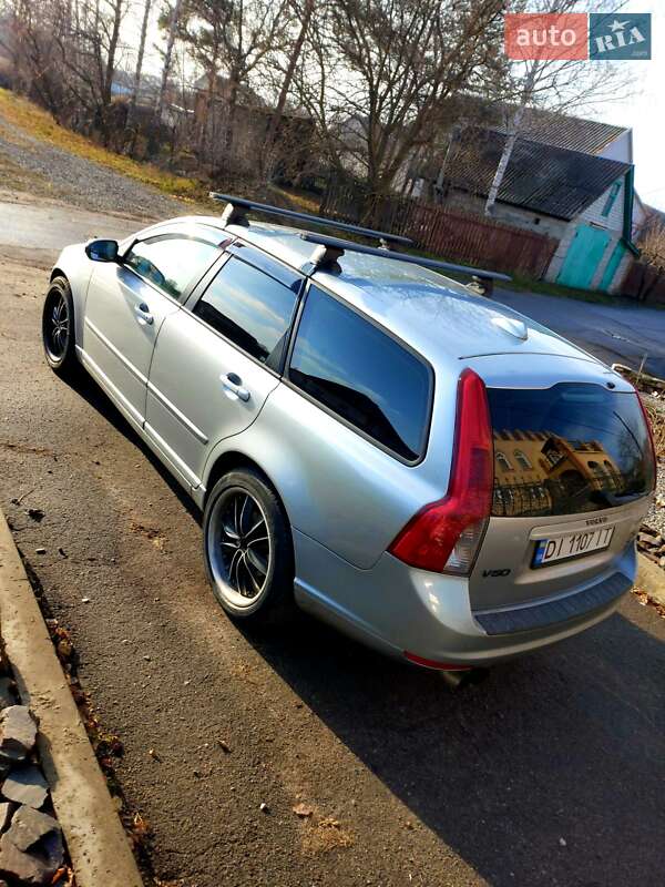 2008 volvo v50