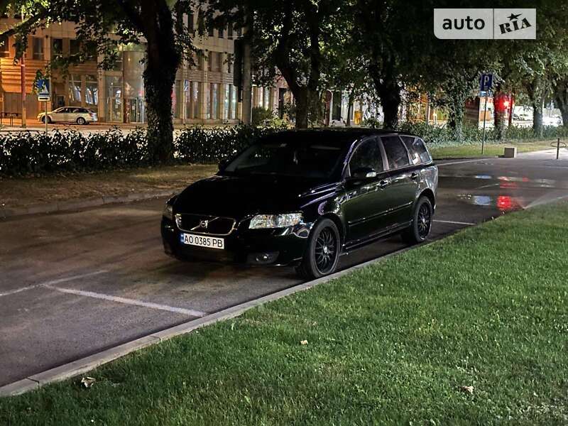 2008 volvo v50