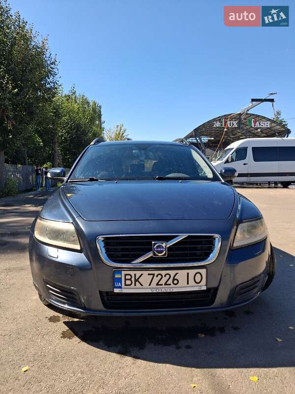 2008 volvo v50
