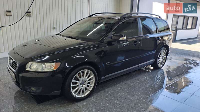 2008 volvo v50