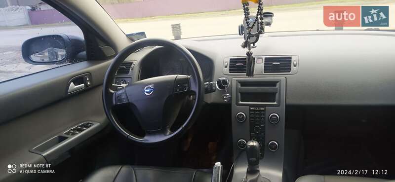 2008 volvo v50