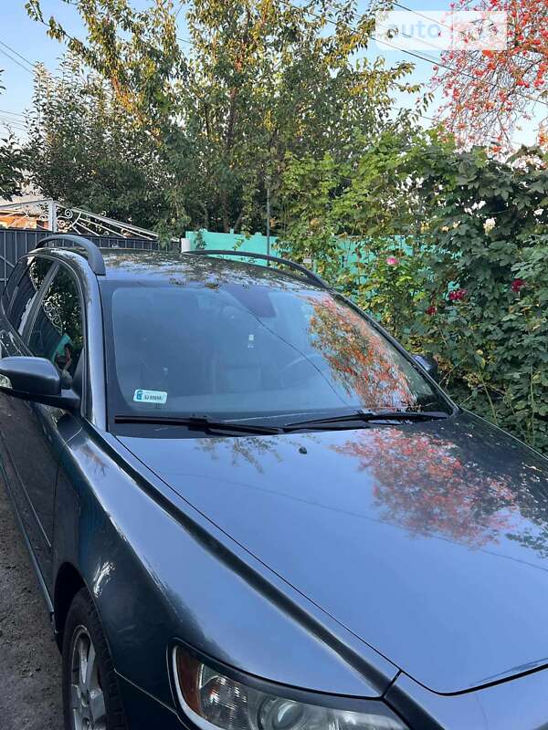 2008 volvo v50