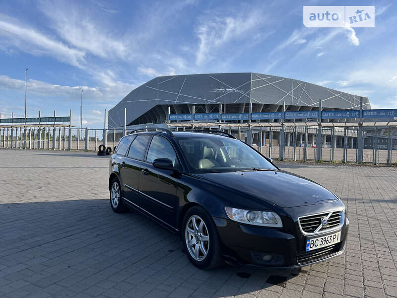 2008 volvo v50