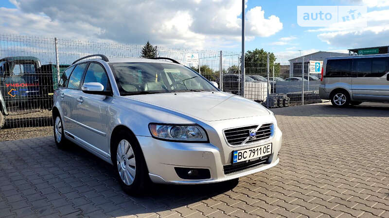 2008 volvo v50