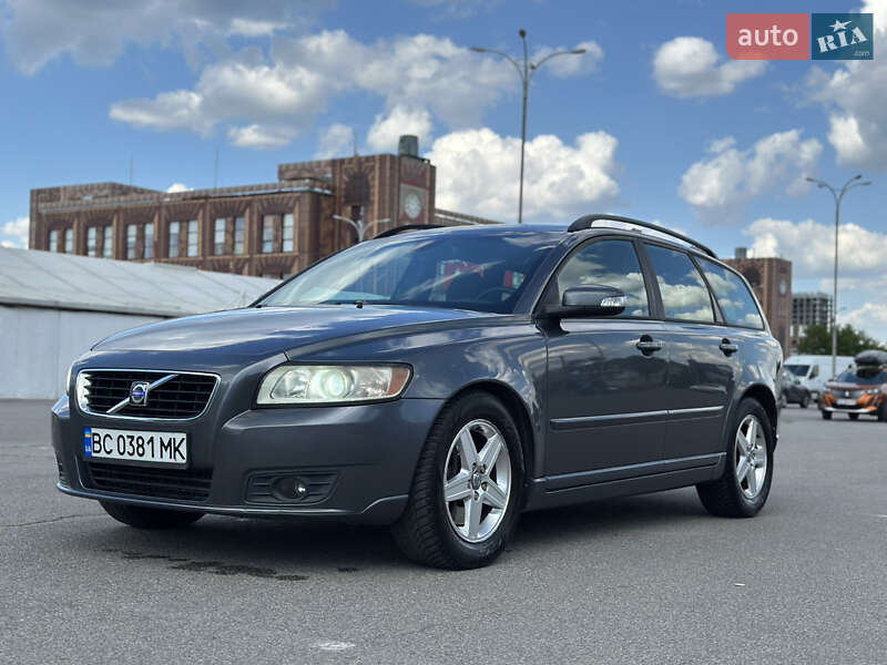 2008 volvo v50