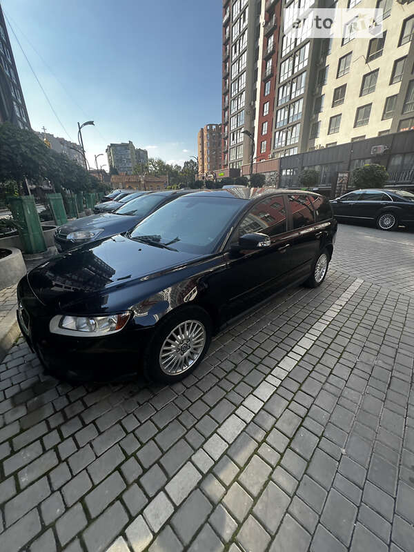 2008 volvo v50