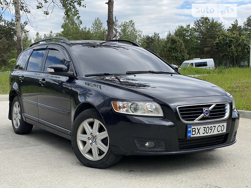 2009 volvo v50