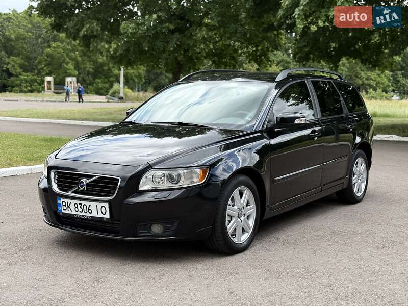 2008 volvo v50