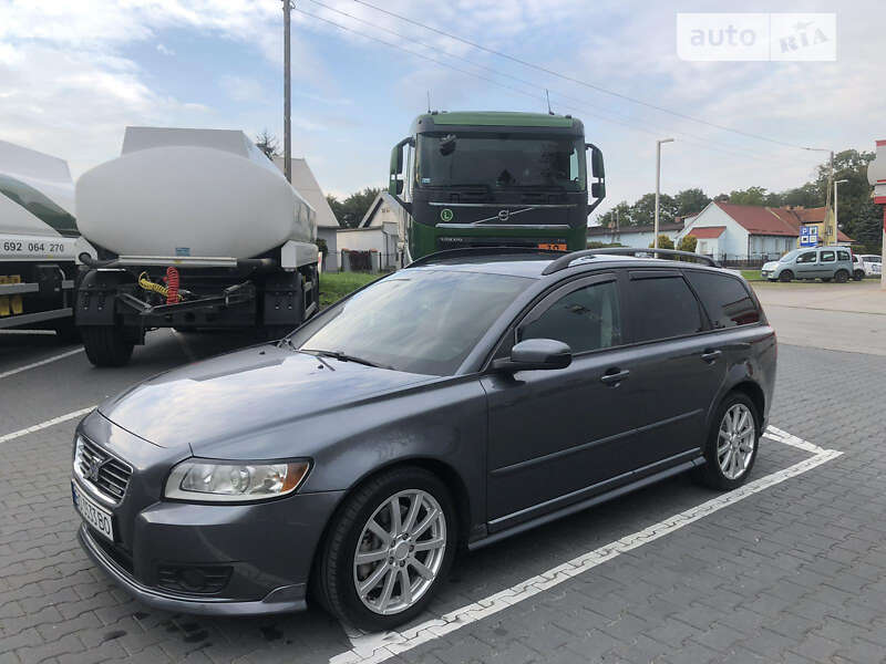 2008 volvo v50