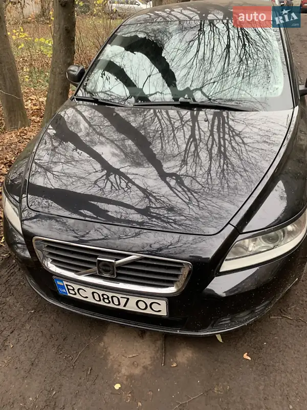 2009 volvo v50