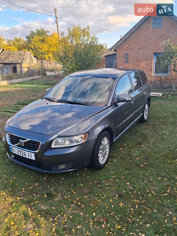 2009 volvo v50