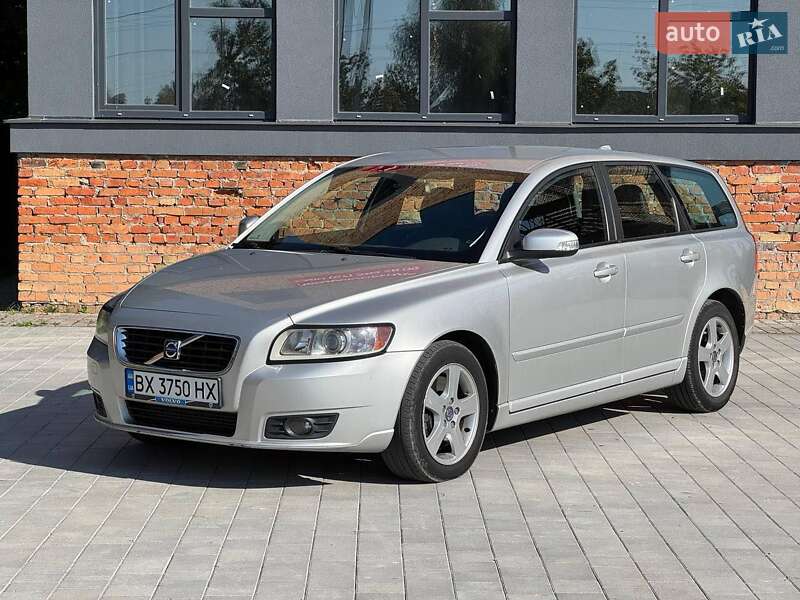 2009 volvo v50