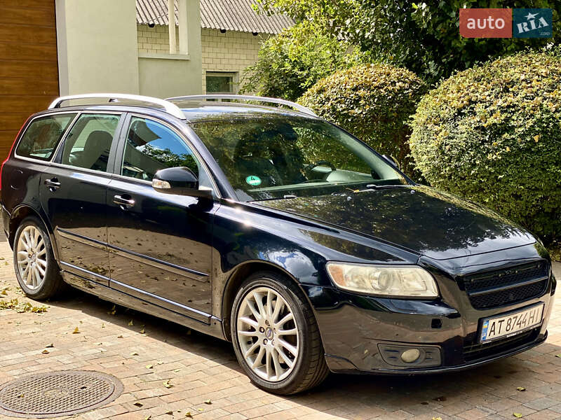2009 volvo v50