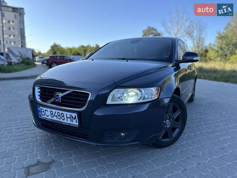 2009 volvo v50