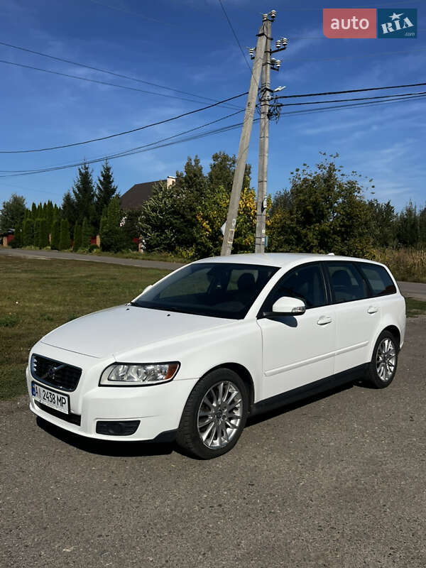 2010 volvo v50