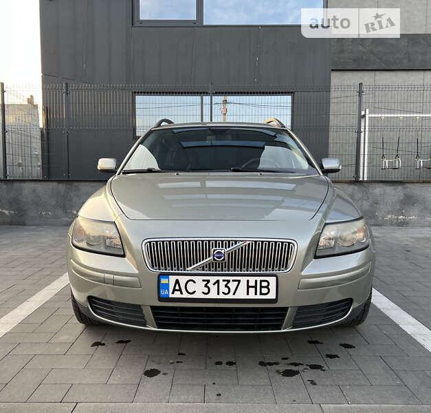 2006 volvo v50