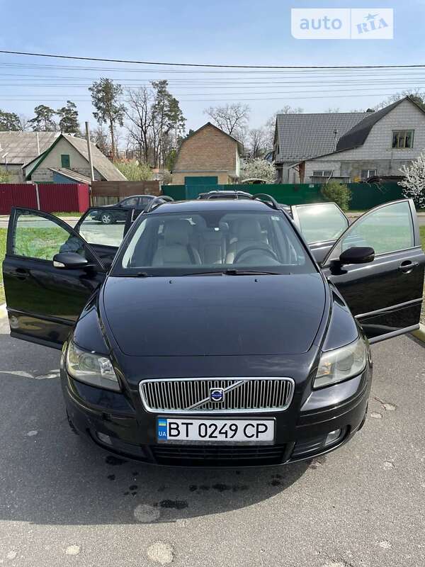2006 volvo v50