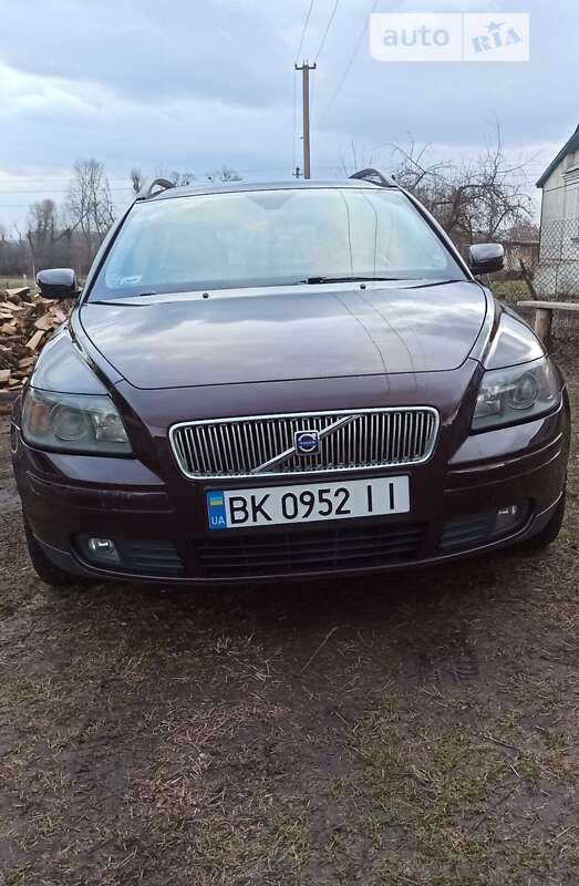 2006 volvo v50