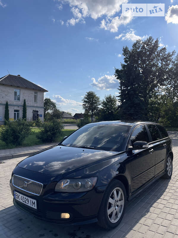 2007 volvo v50