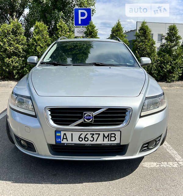 2008 volvo v50