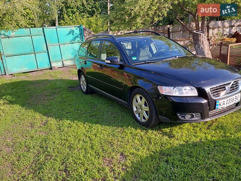 2008 volvo v50