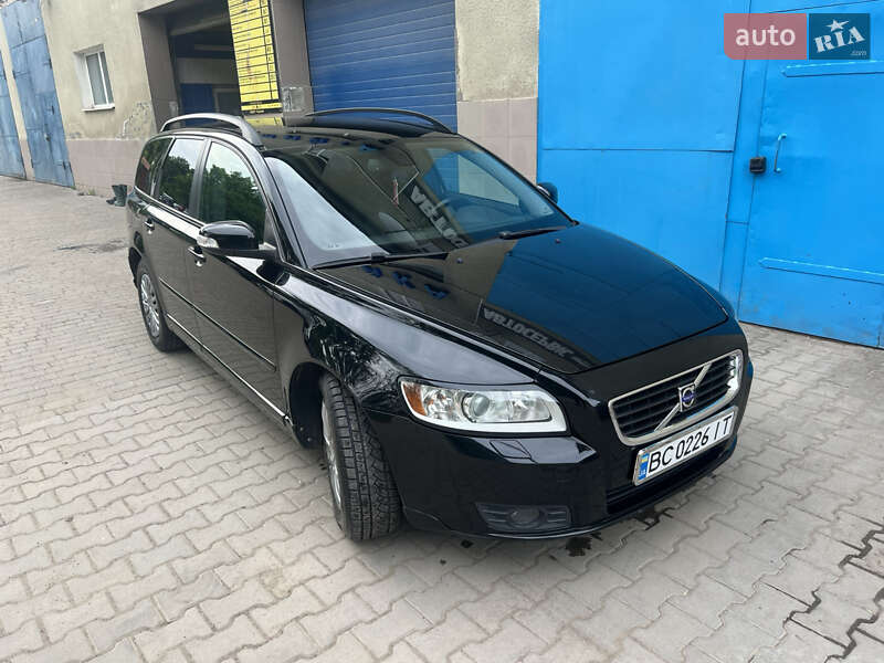 2008 volvo v50