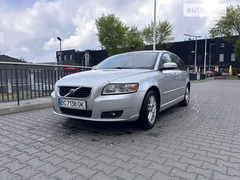 2008 volvo v50