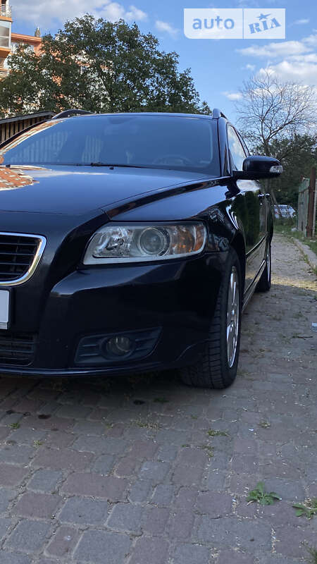 2008 volvo v50