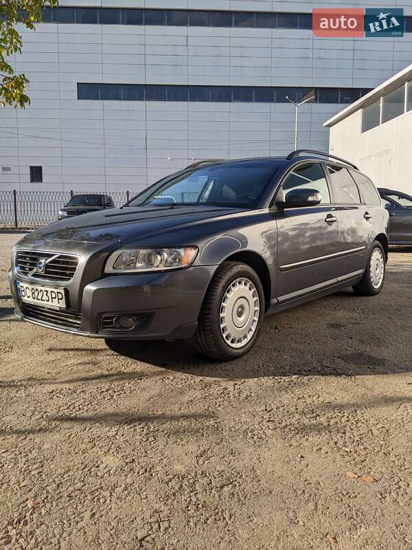 2008 volvo v50