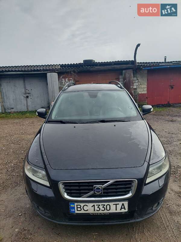 2008 volvo v50