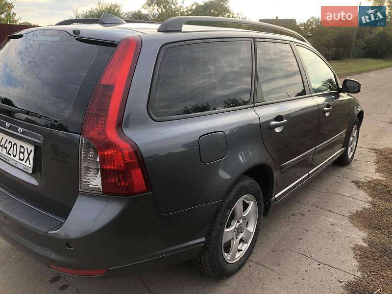 2008 volvo v50