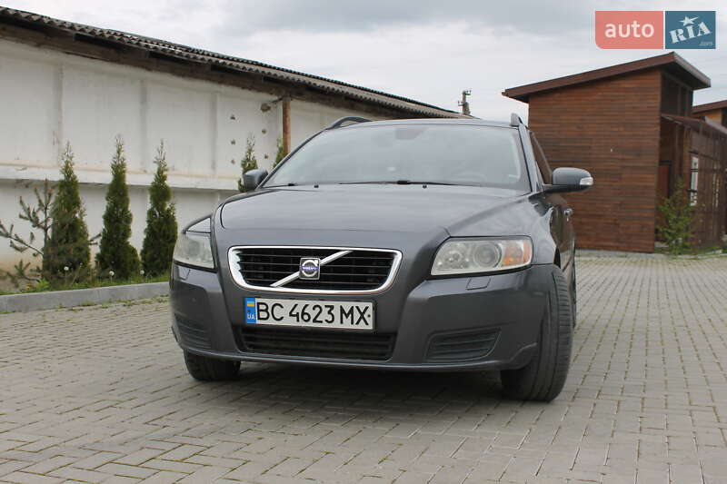 2008 volvo v50