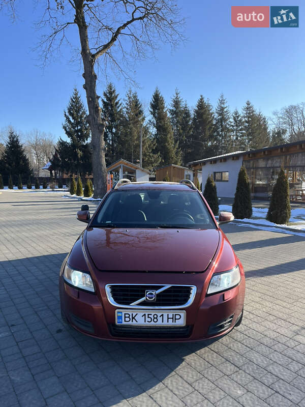 2008 volvo v50