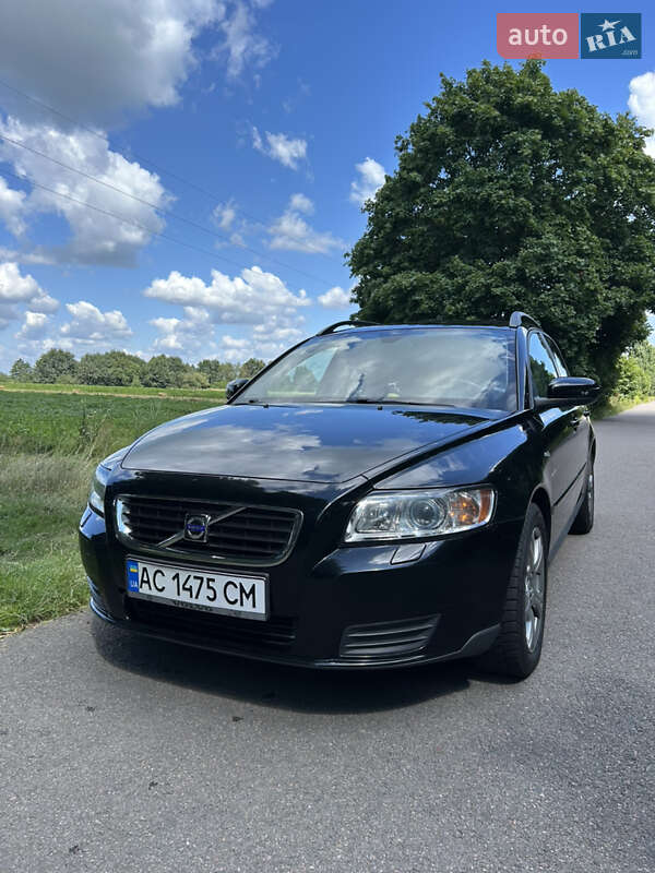 2008 volvo v50