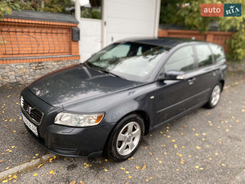 2009 volvo v50