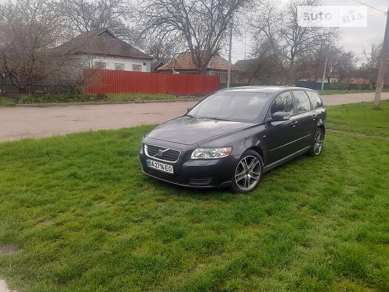 2009 volvo v50