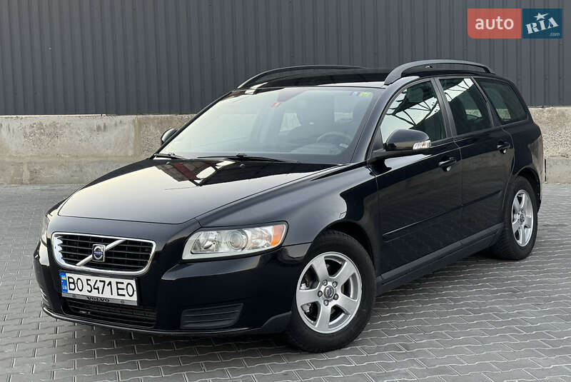 2009 volvo v50
