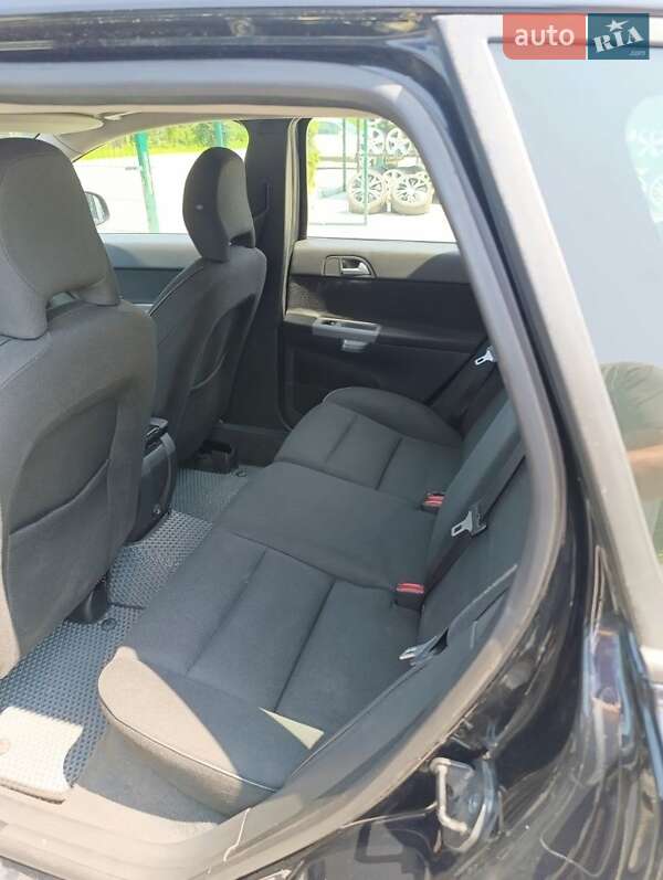 2009 volvo v50