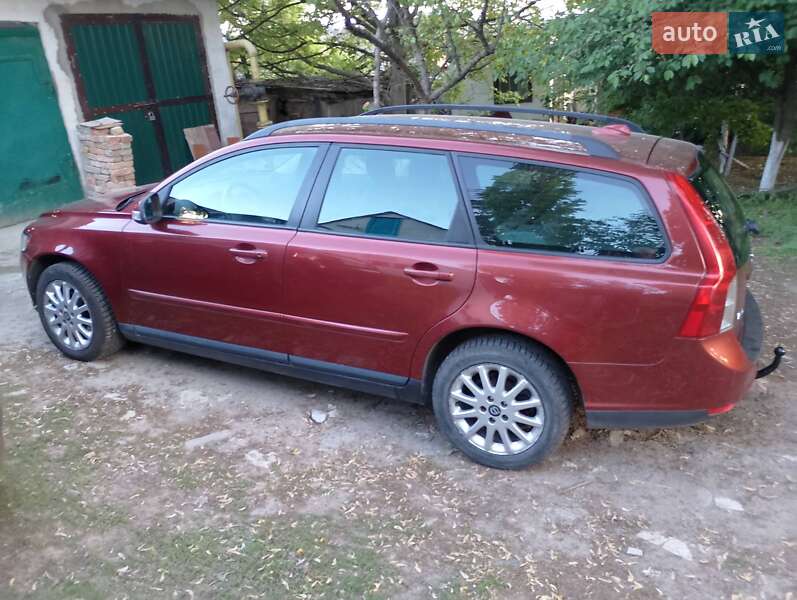 2009 volvo v50