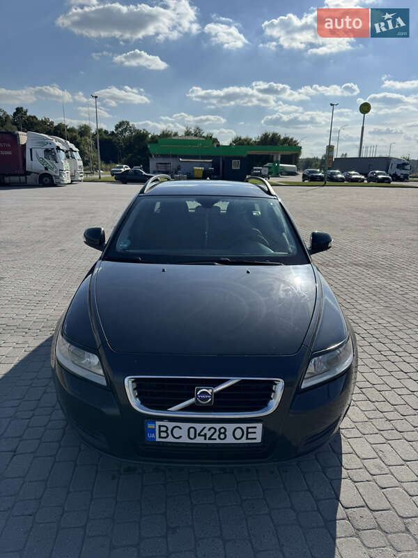 2009 volvo v50