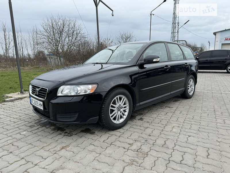 2010 volvo v50