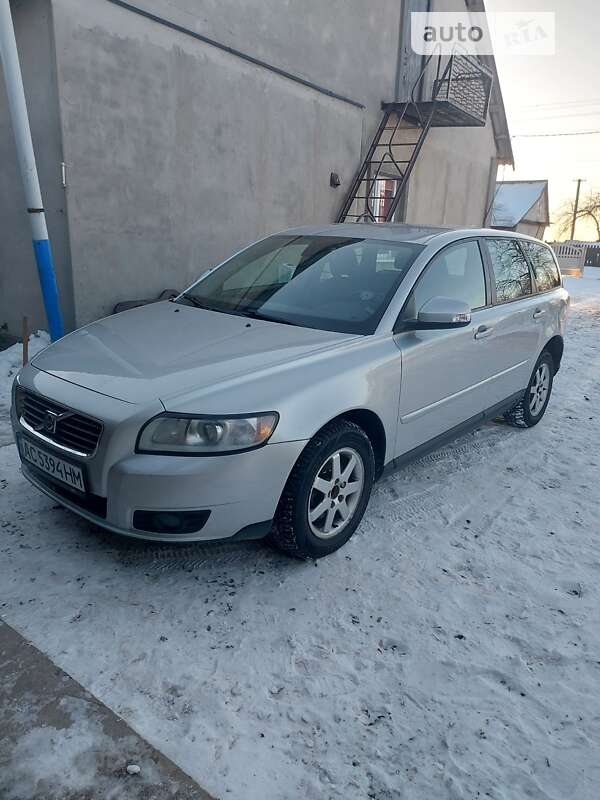 2010 volvo v50