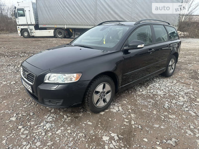 2010 volvo v50