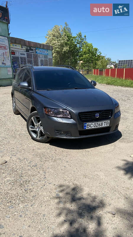 2010 volvo v50