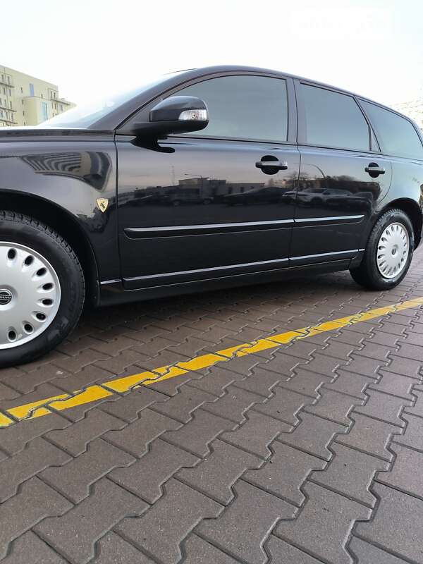 2010 volvo v50