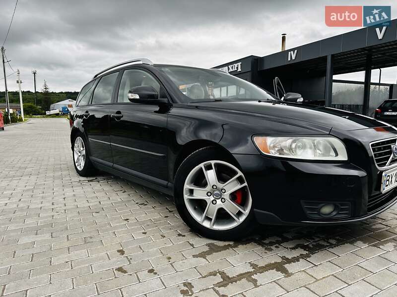 2009 volvo v50