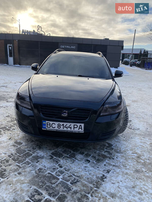 2009 volvo v50