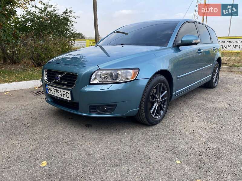 2009 volvo v50
