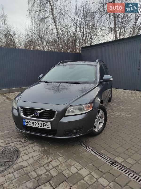 2009 volvo v50